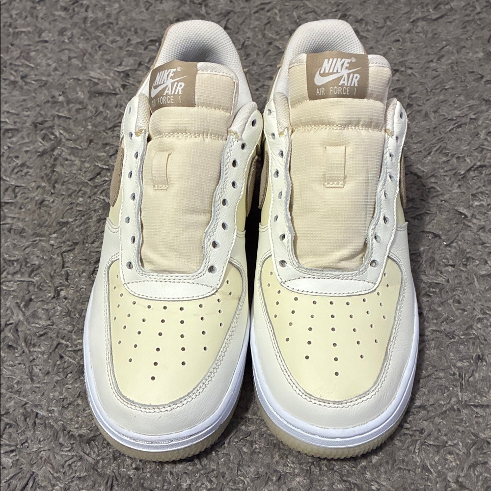 Nike Air Force 1 - Picture 7 of 8